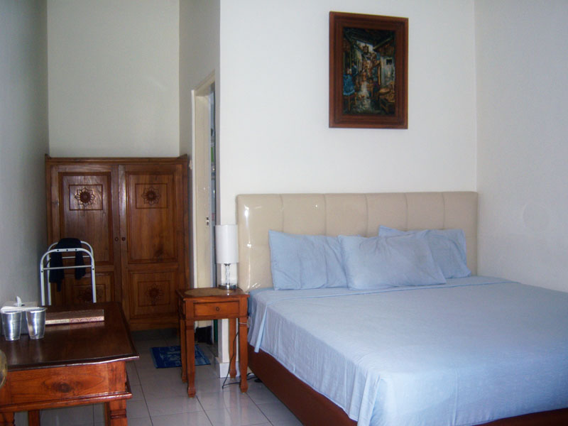 Tulips Hotel